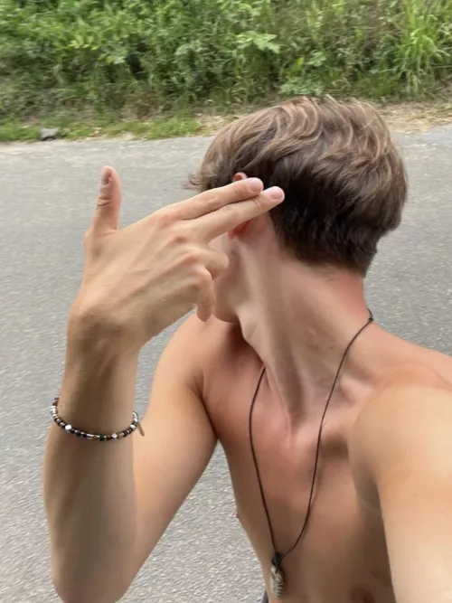 19 fit slut looking for alpha fit tops sc: zackharrin +swiss+