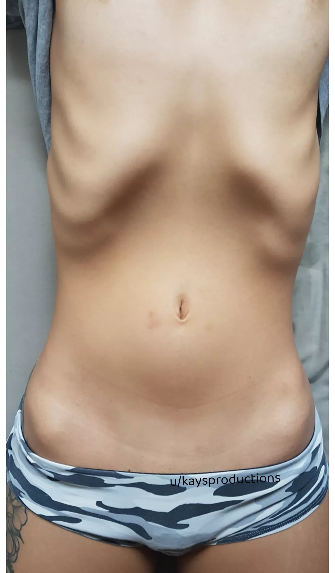 Cover me with more hickeys 💋