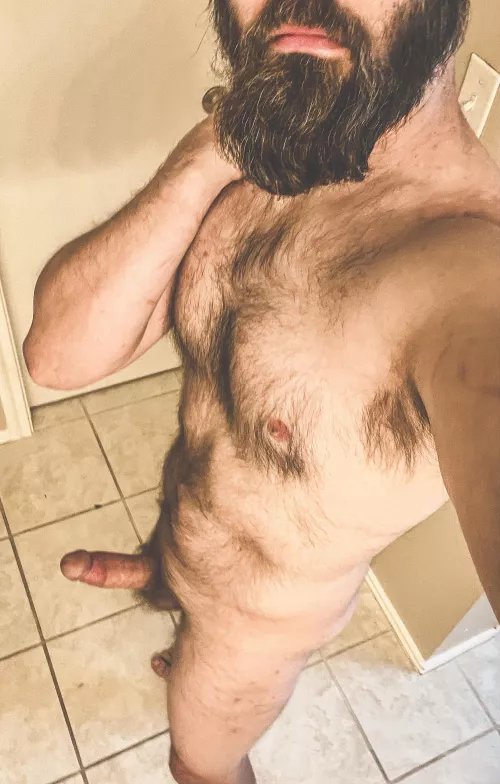 Forgive the messy beard…just woke up like this 🥱