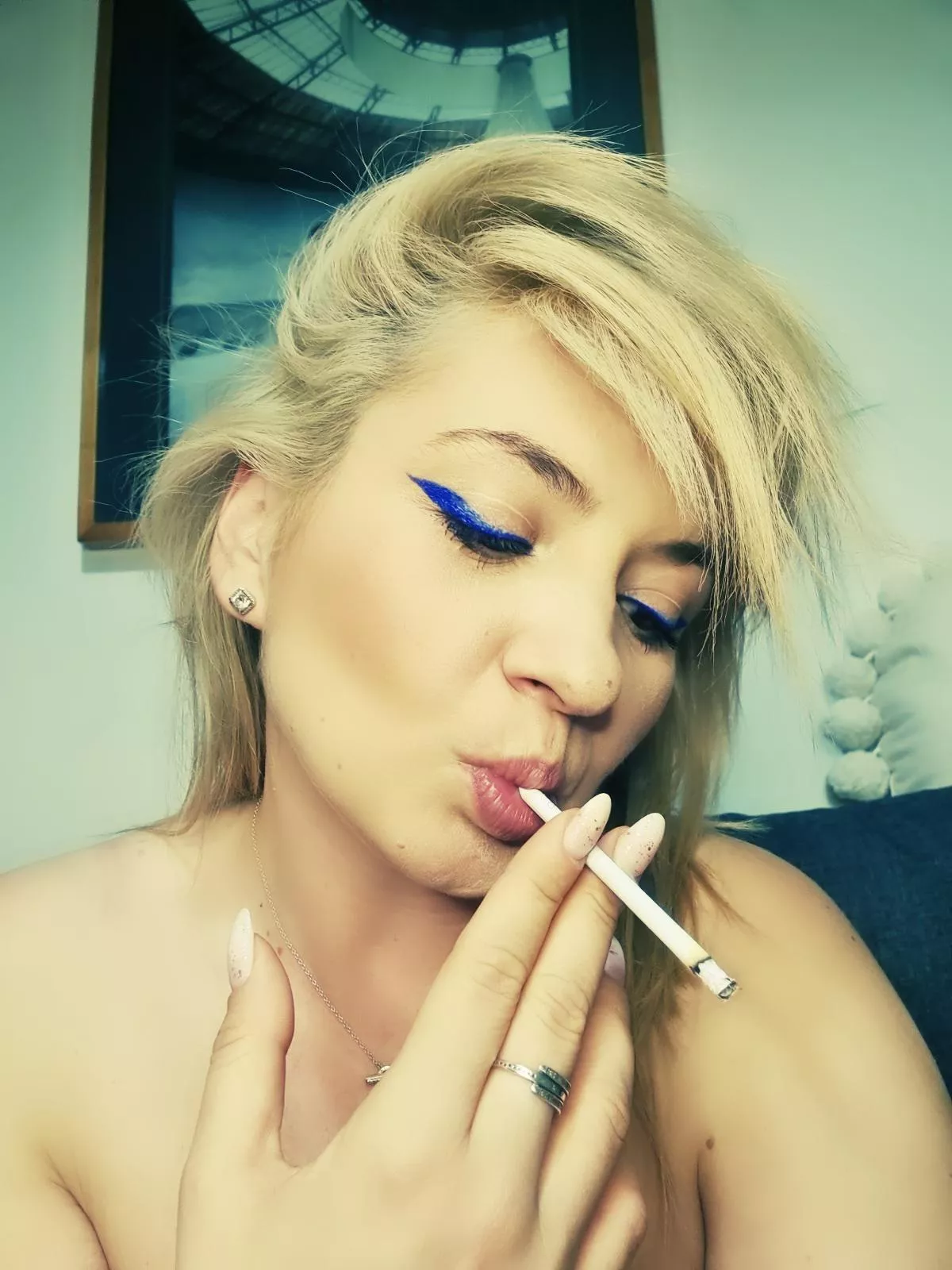 Happy sunday 💋🚬