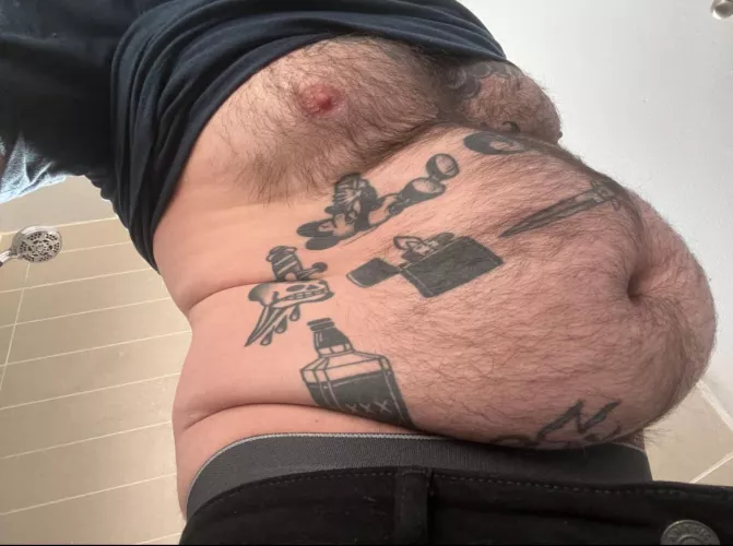 I love my body and when a woman isn’t afraid to squeeze me