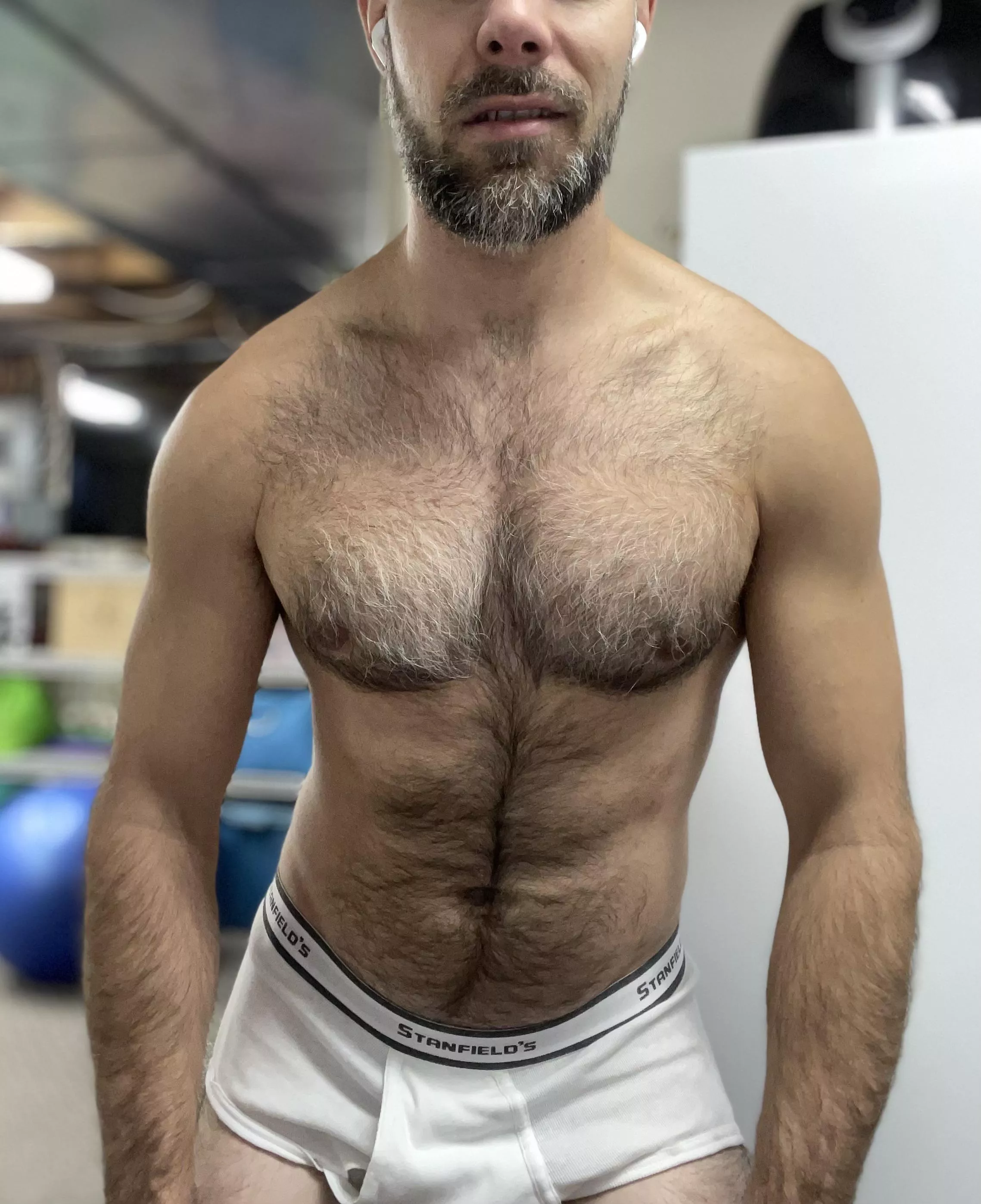 I think it’s time to head to the bedroom and see who joins me…