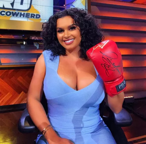 Joy Taylor 🥊