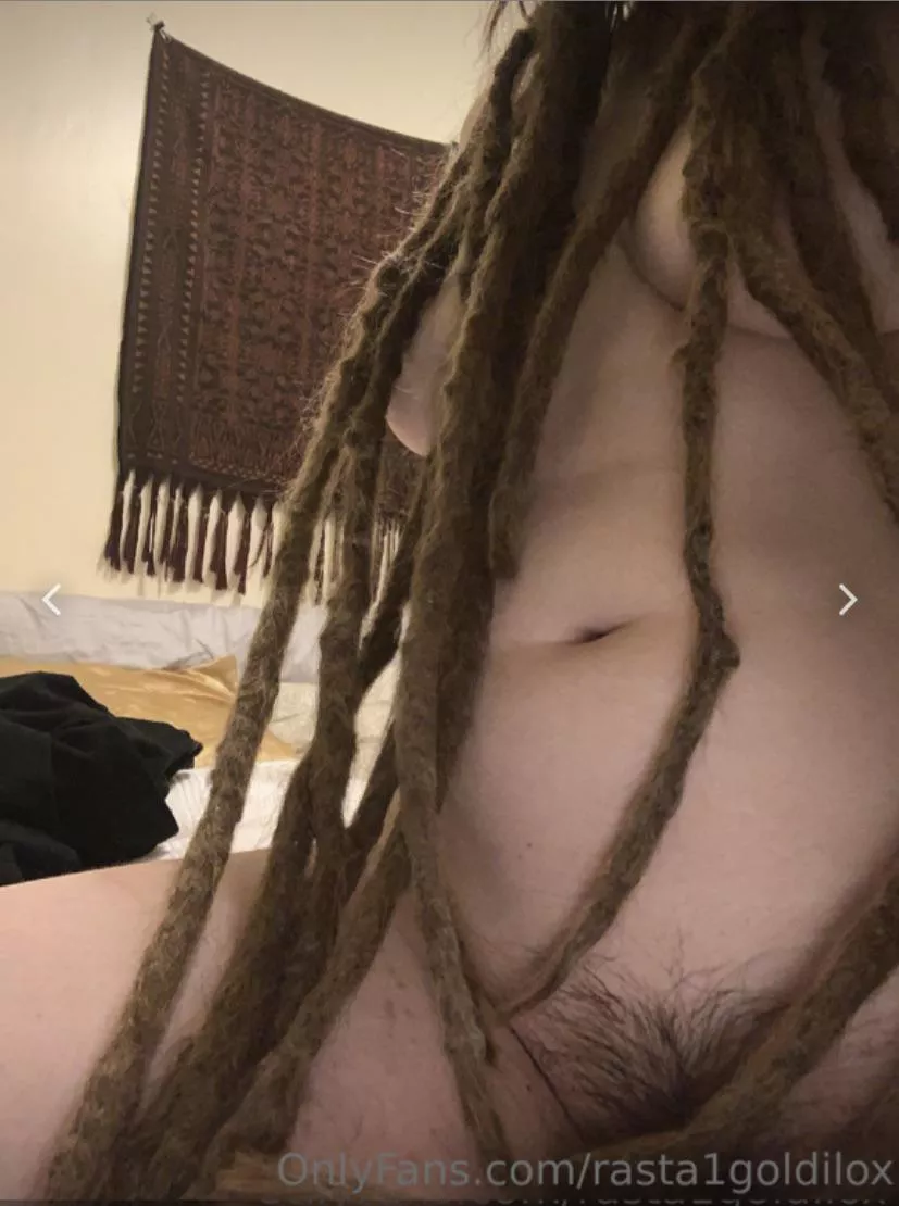 Locs covered my tits but not my muff!