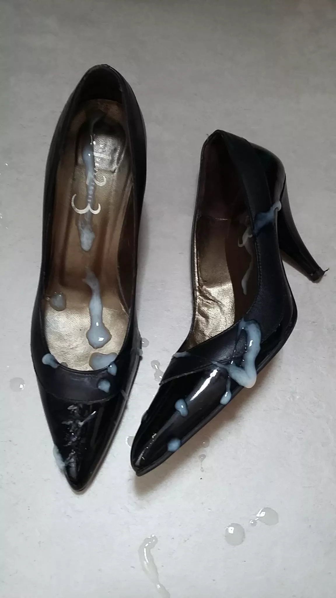 [Proof] cum on high heels