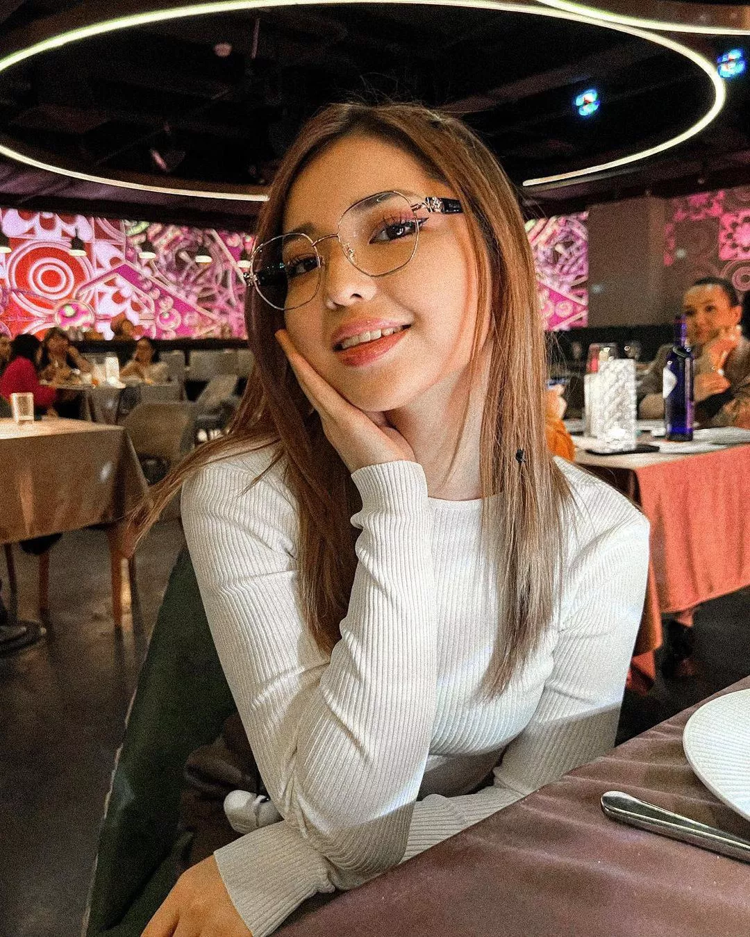 this was me on my 18th birthday earlier tonight! sadly no girls approached me on my birthday 🥲😂🙈 would anyone here have flirted with me?