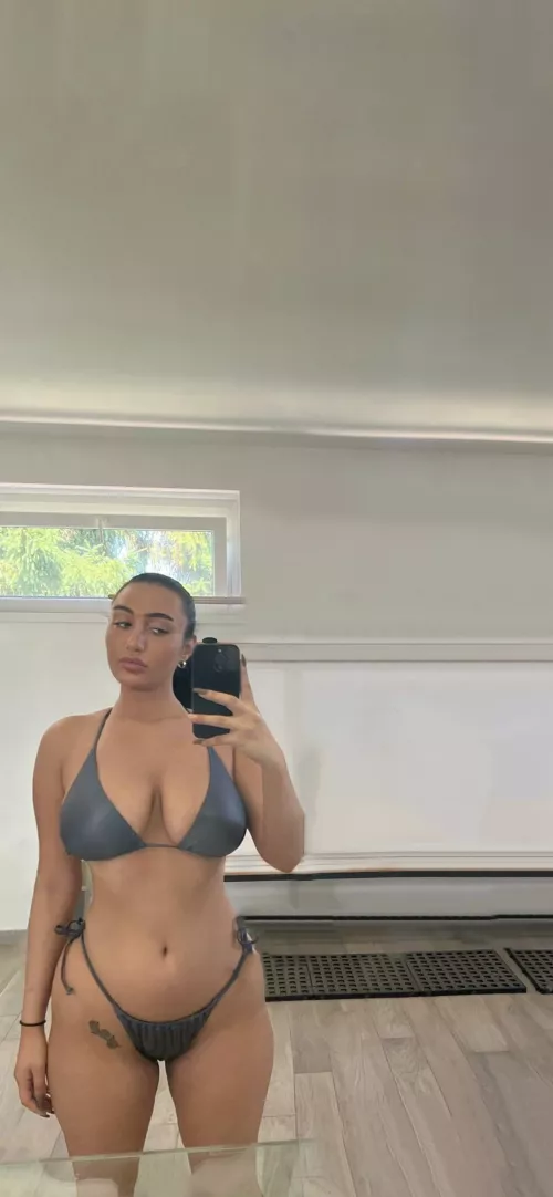 are they big enough to sit here