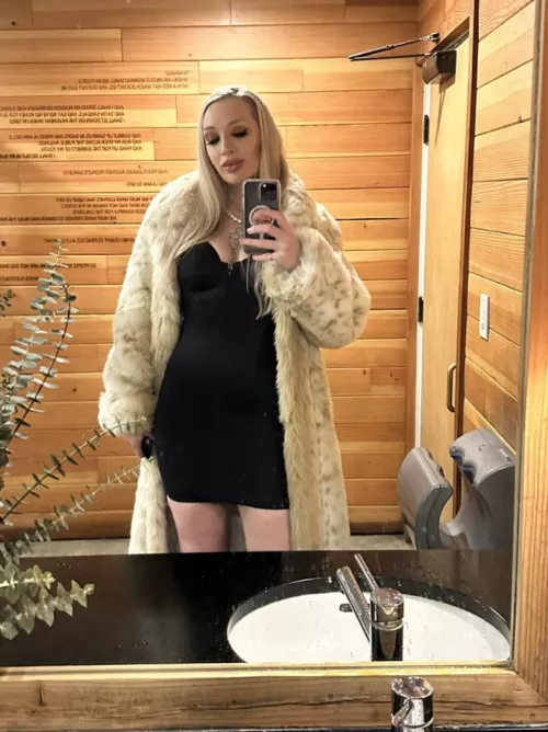 Can I be your trans mommy