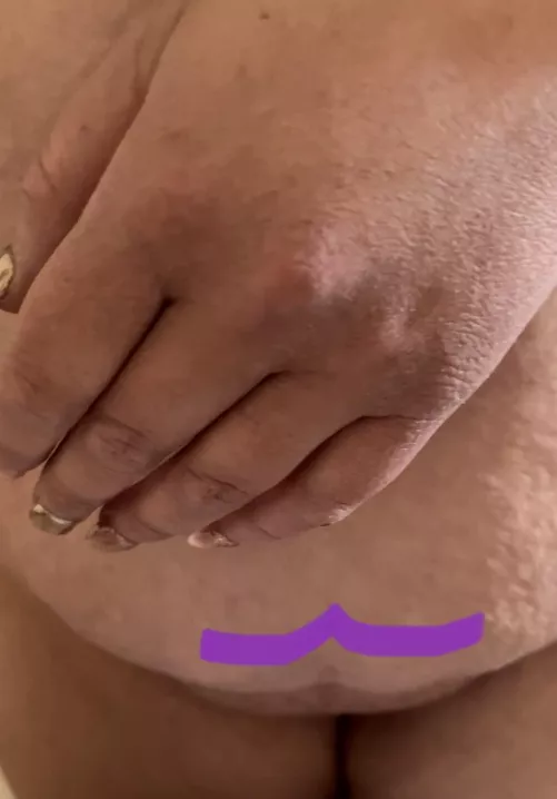 Does your dick get hard when bellies get this shape?👸🏻