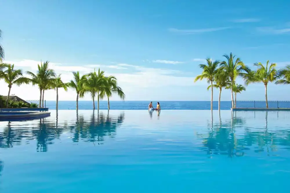 Dreams Cancun Resorts- Begin your romance