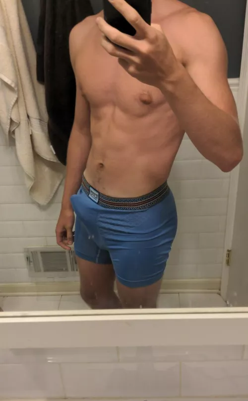 How does this sub like younger men like me? (18)