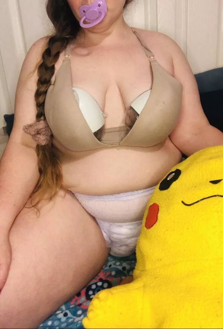 I’m being a good girl and making milk for Daddy ☺️ I’m being a good girl and making milk for Daddy ☺️