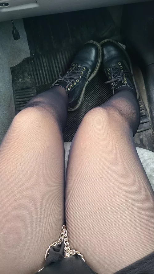 Perfect temperature for pantiehoes!