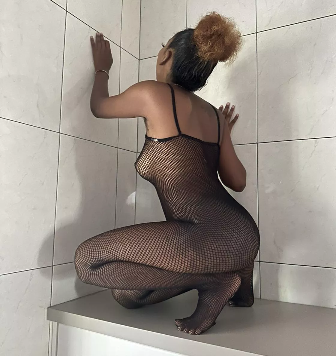 Who Wants to Be My Daddy.. and Make Me Beg..