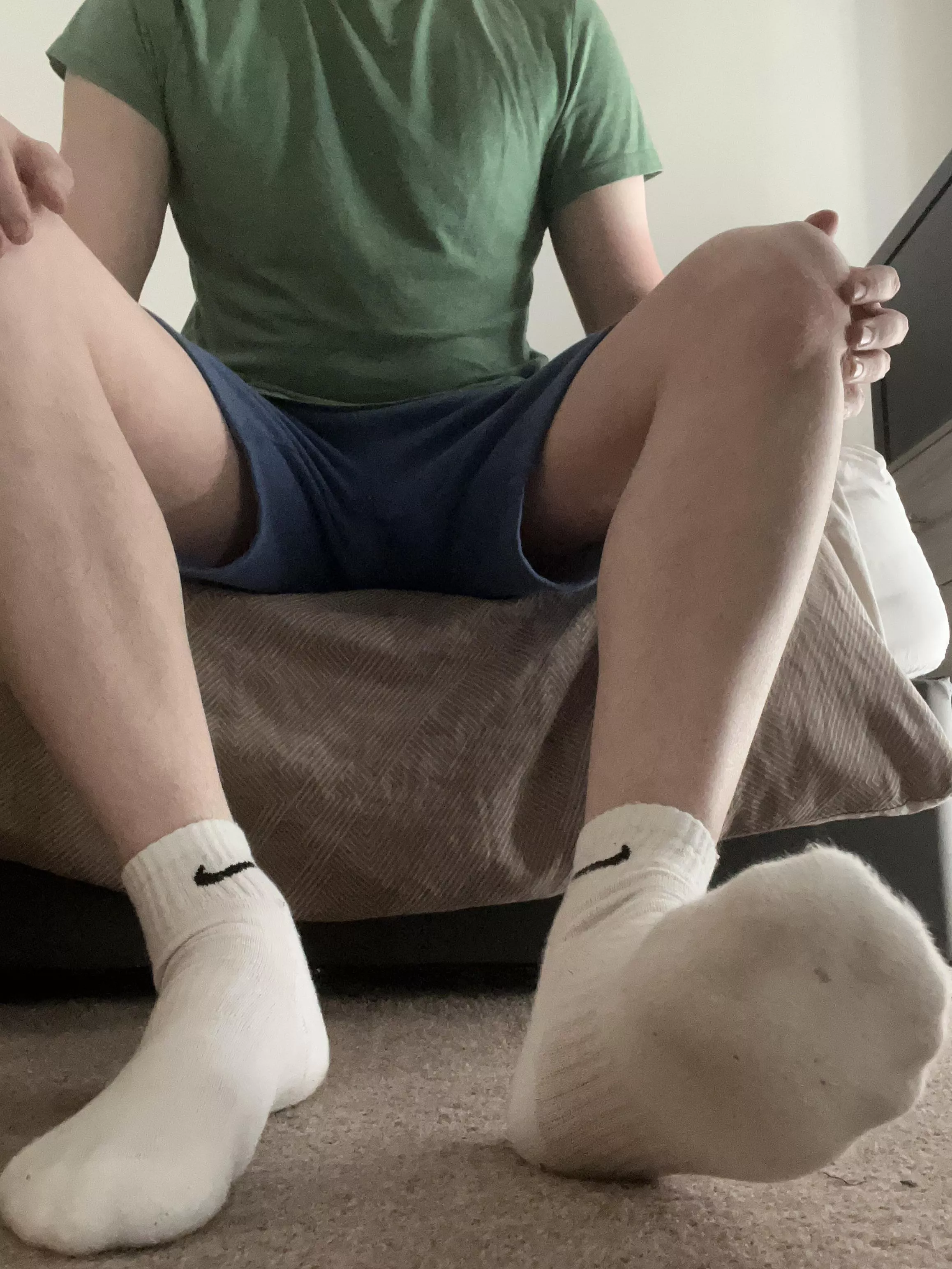 [25] add me on KIK - ljS116