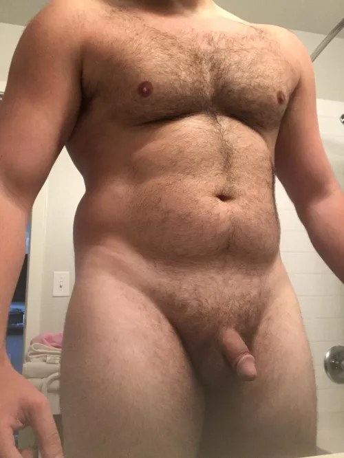 [27] Beefy enough?? Love bears & chubs. DM