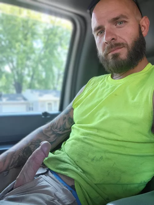 Back to work, after a long weekend! Who's cumming with me? 😈