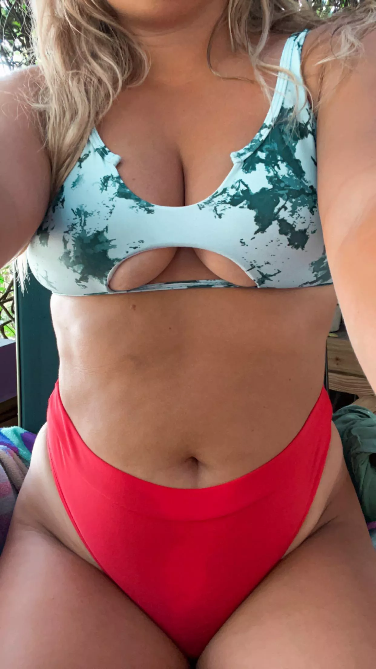 Cute festive holiday bikini💗