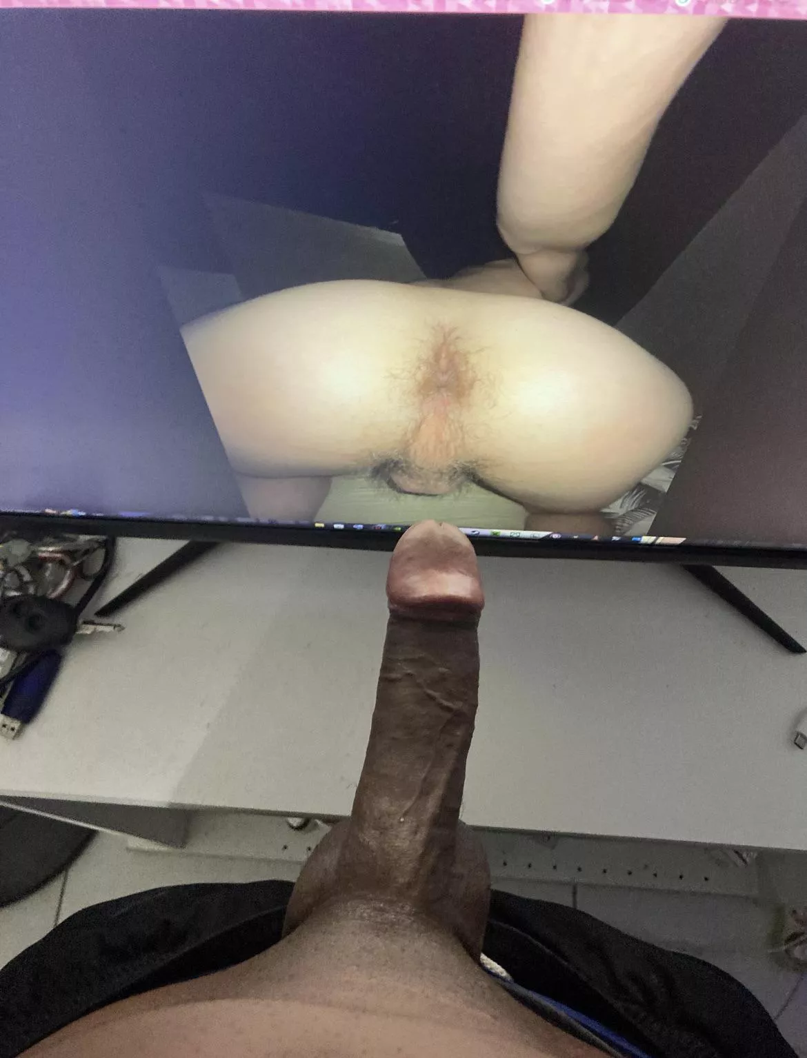 Damm i wish his cock was filling me with cum 18 virgin my online bbc daddy hopefully my girl doesn't see this on my phone