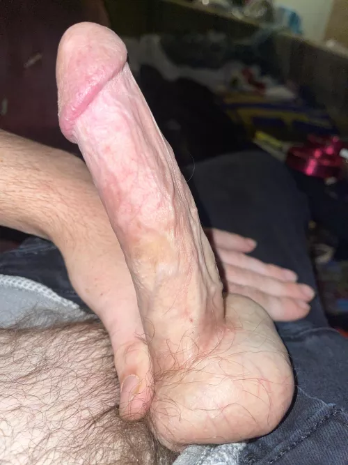 Does any want my joystick in their mouth 😈