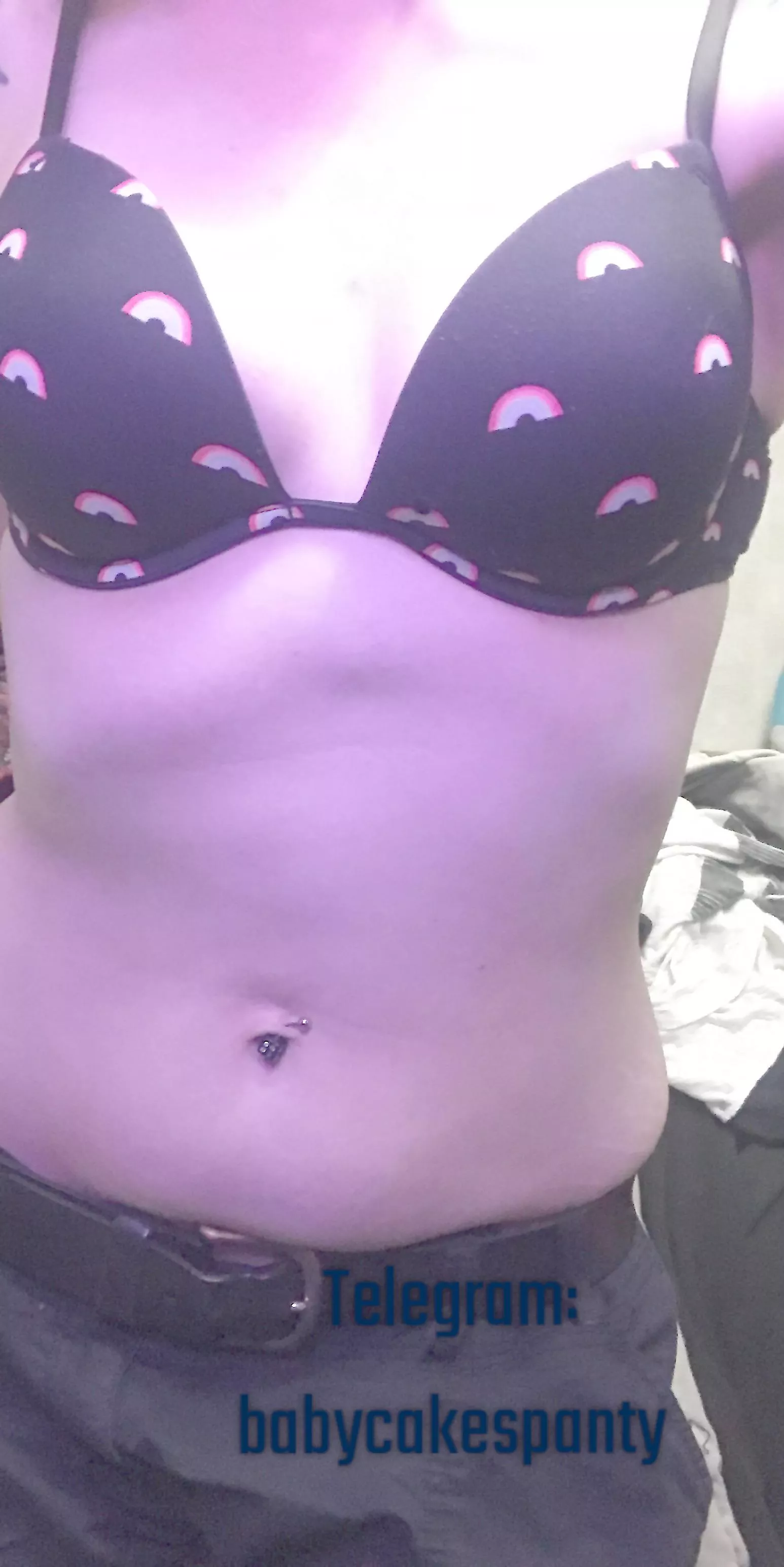 Finish the 4th with me! Just a little bit or longer. Sexting, cam, dick rate, pics, vids Premade and custom, special requests! [vid] [sext] [rate] [cam] [gfe] [pic]