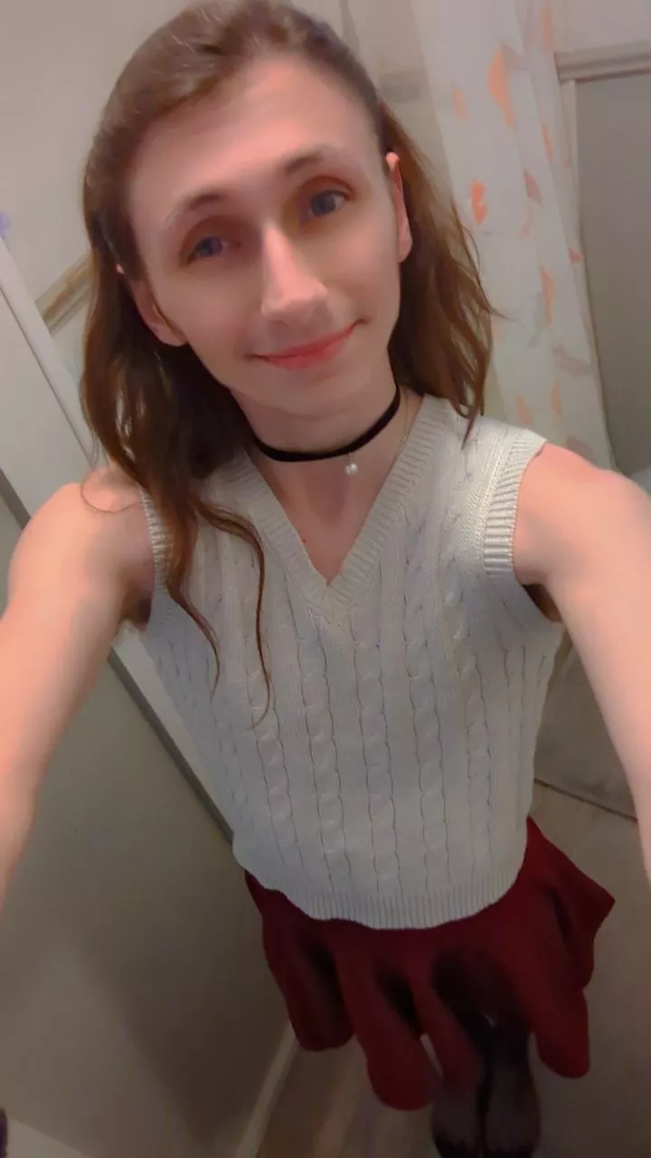 First time posting my fem self publicly. Very nervous