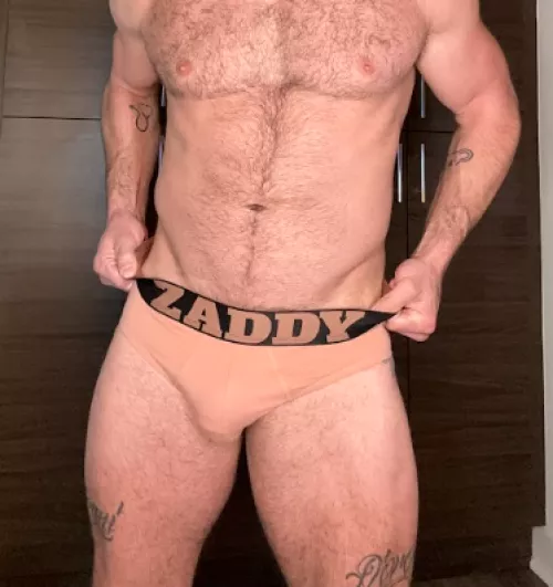 Get me hard n you'll see more...