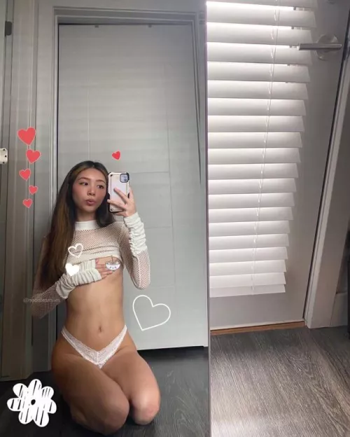 Heard you like crop tops & cute girls!