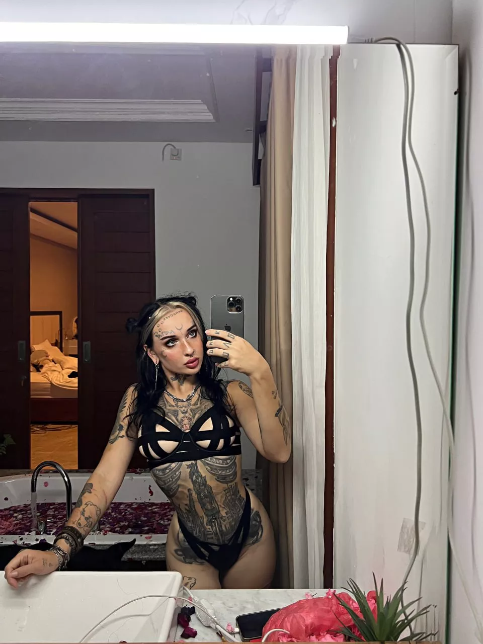 I so want to take my underpants off