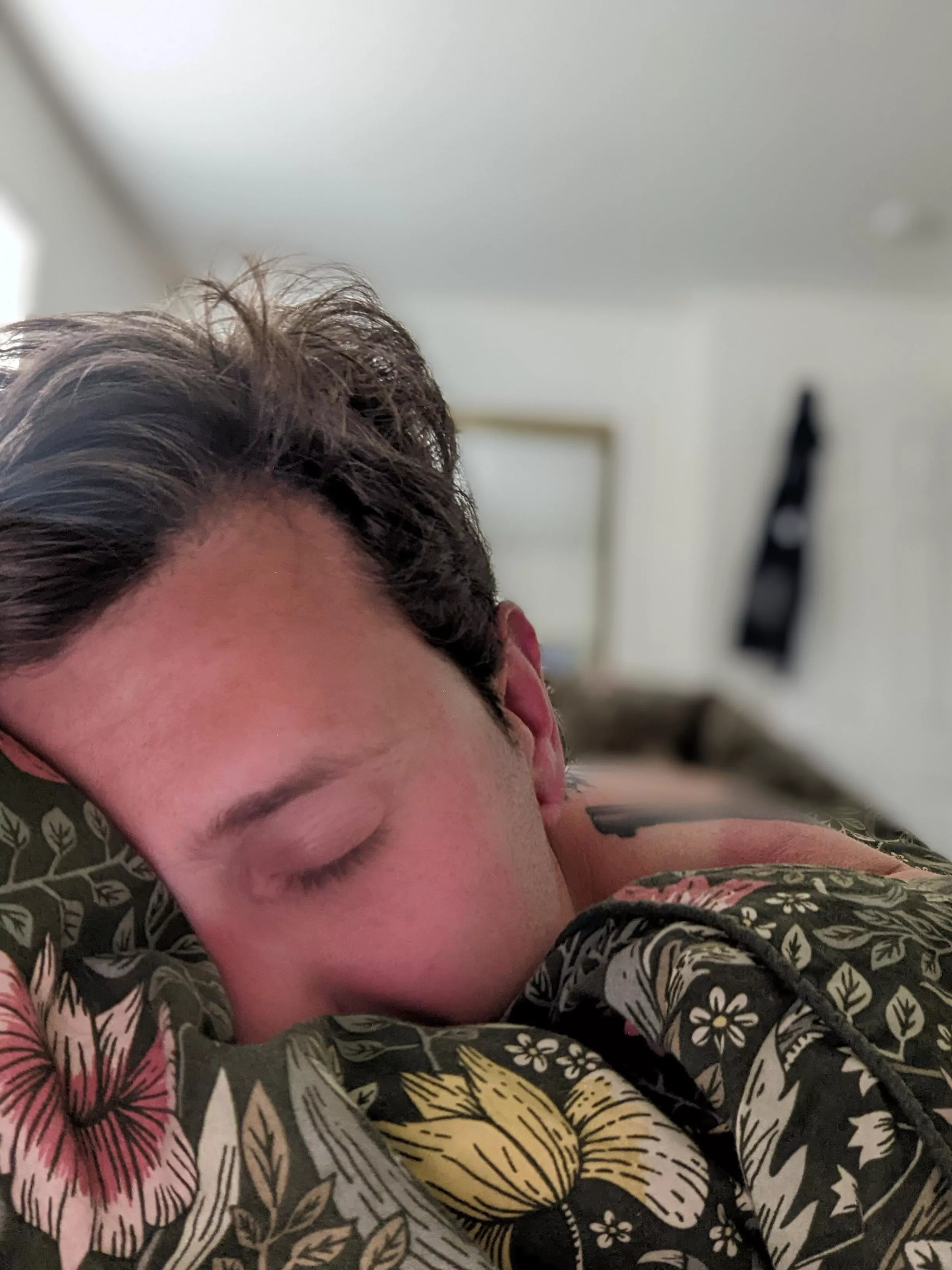 It's been a lazy Saturday afternoon 🖤