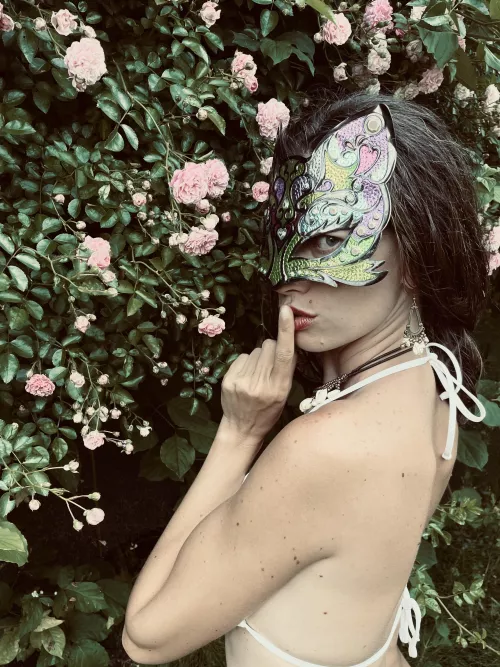 join me among the roses... I'll tell you a secret...