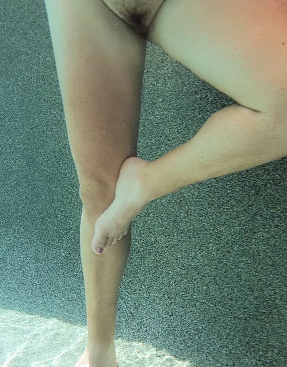 Just hanging out in the pool... You coming in???