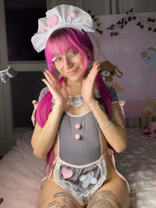 Lovely maid by me (Lanalova)