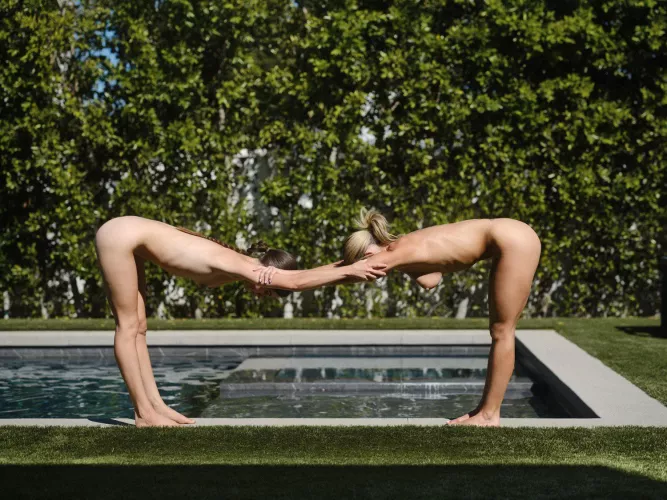 Partner Yoga 🧘‍♀️