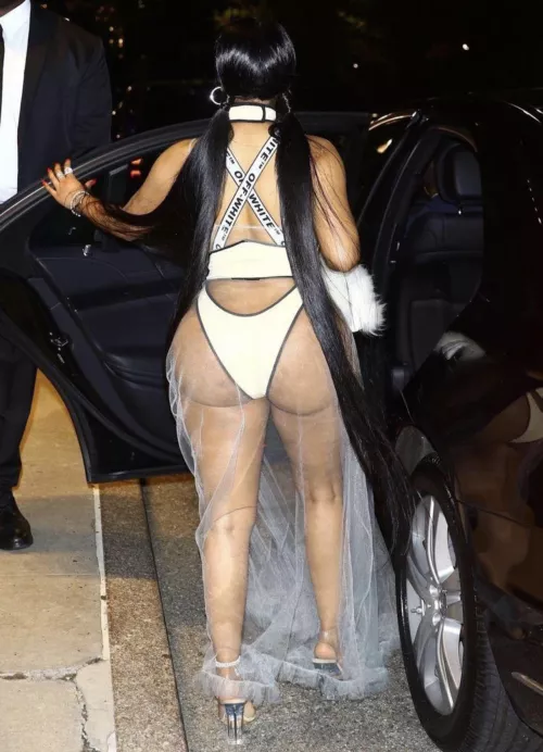 She’s one of the main reasons I love big fake asses