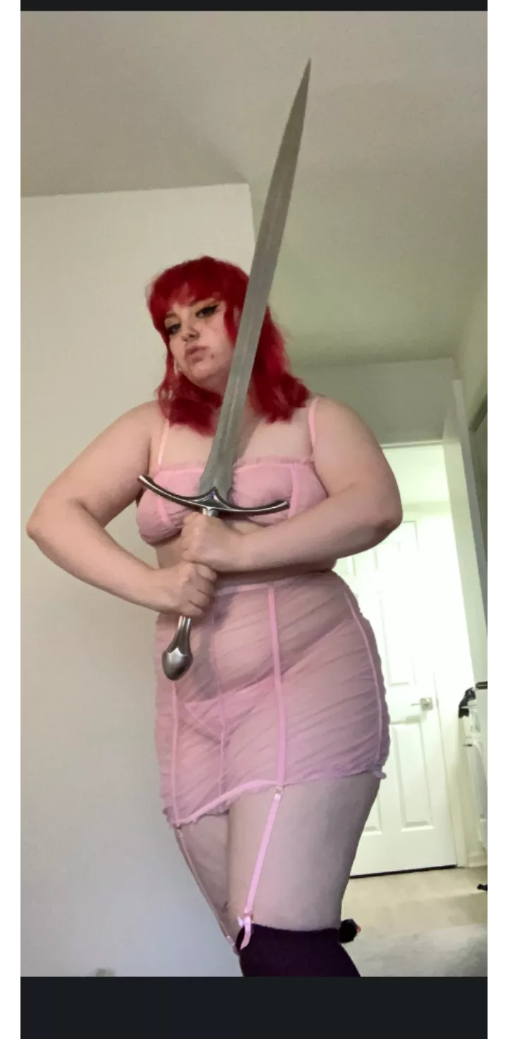 Showing off my sword in my chamber ❤️‍🔥