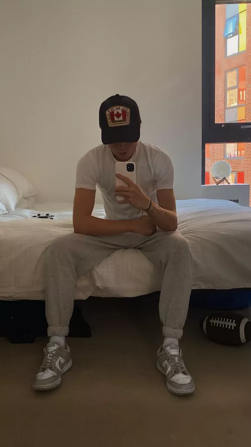 Wanna try sucking dick