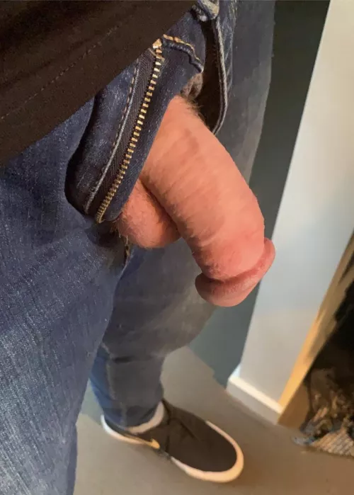 who likes big heads?