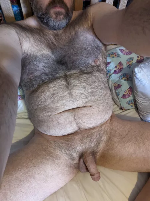 Who likes uncut dad bods?