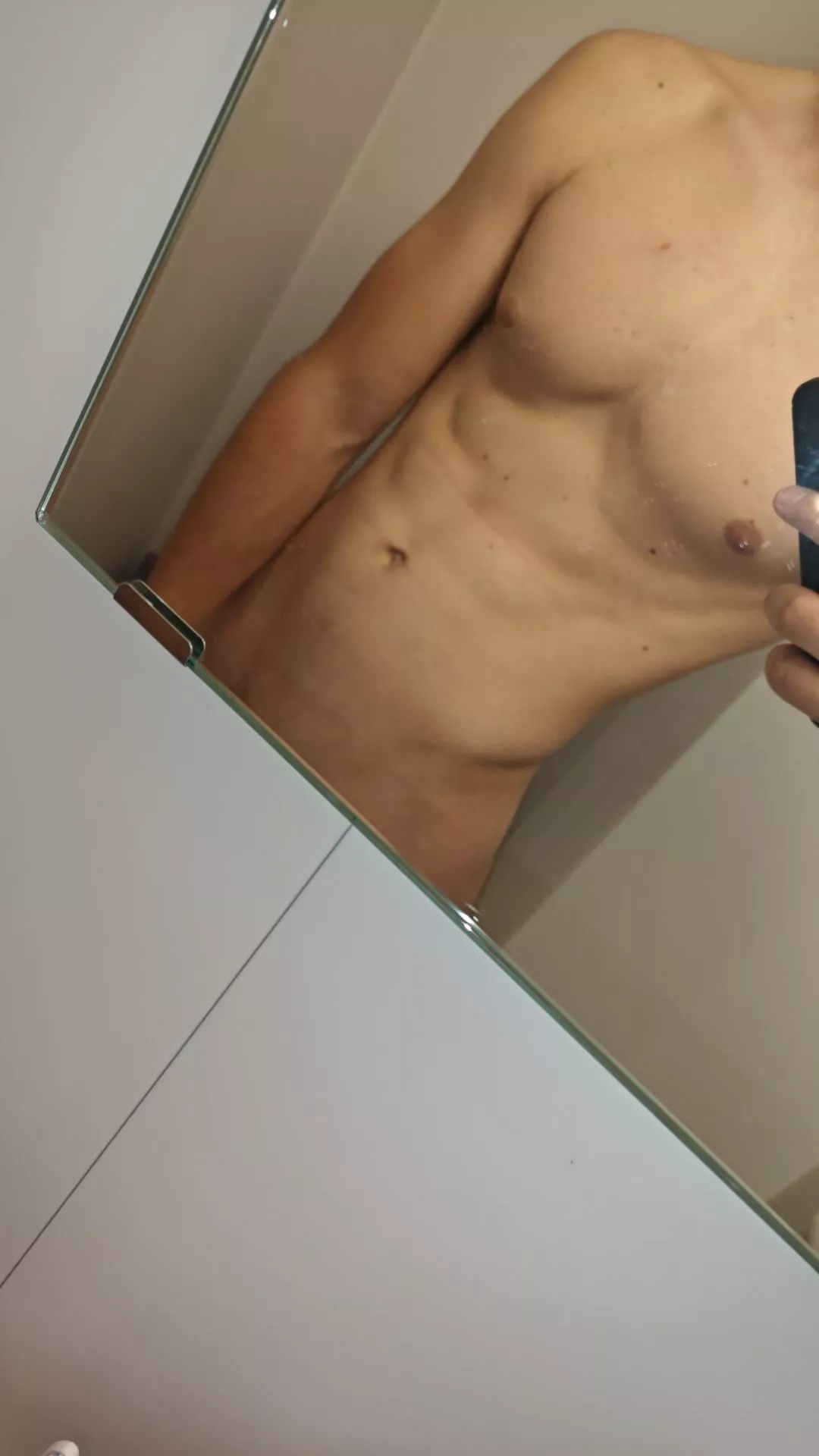 21 fit hmu