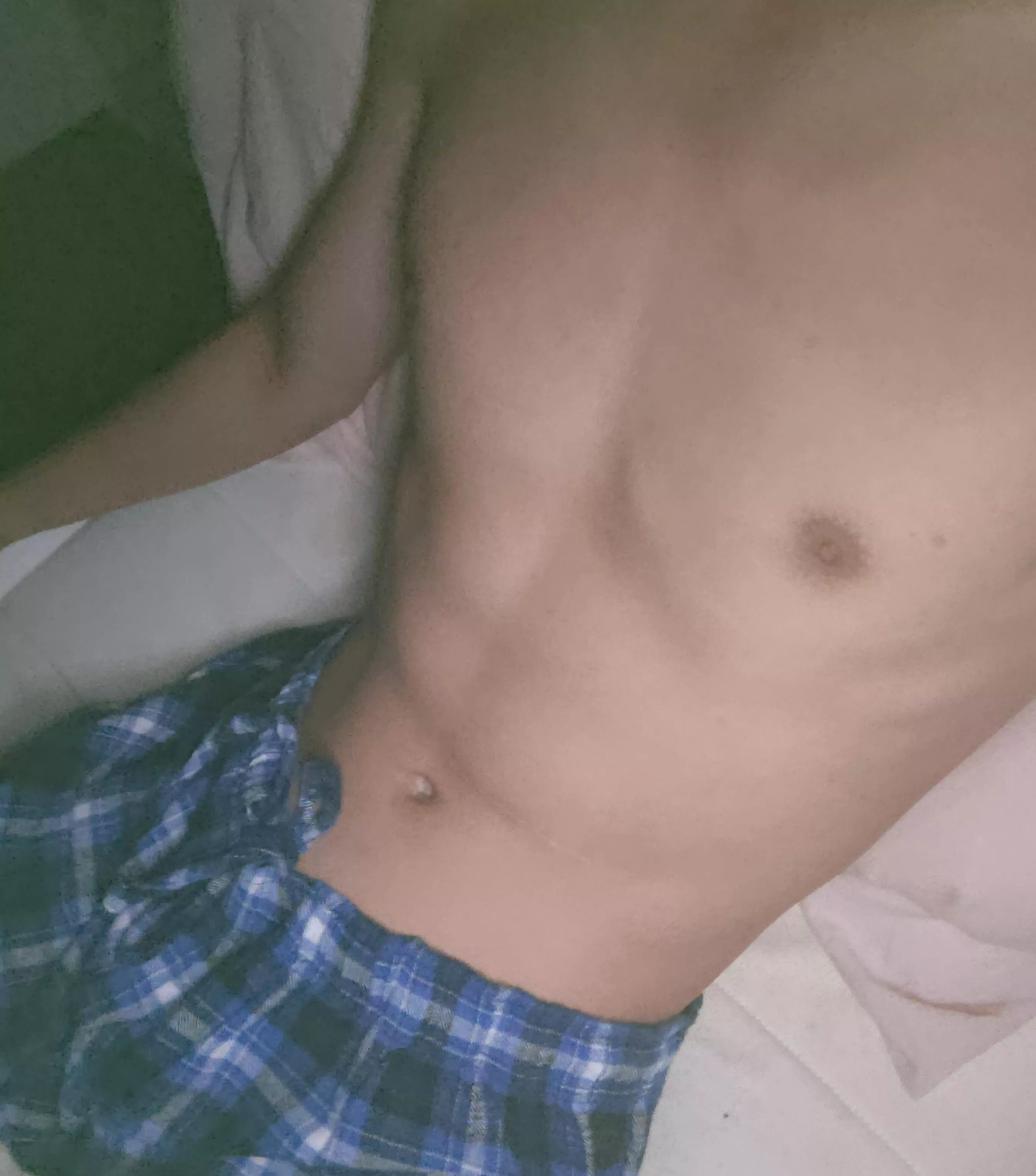 21 mike_leonar1464 just bored and more bored