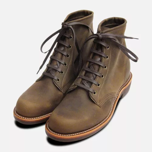 Alternative to the Crazyhorse Leather 1901M29 Chippewa Lace Up Boots With Vibram Sole