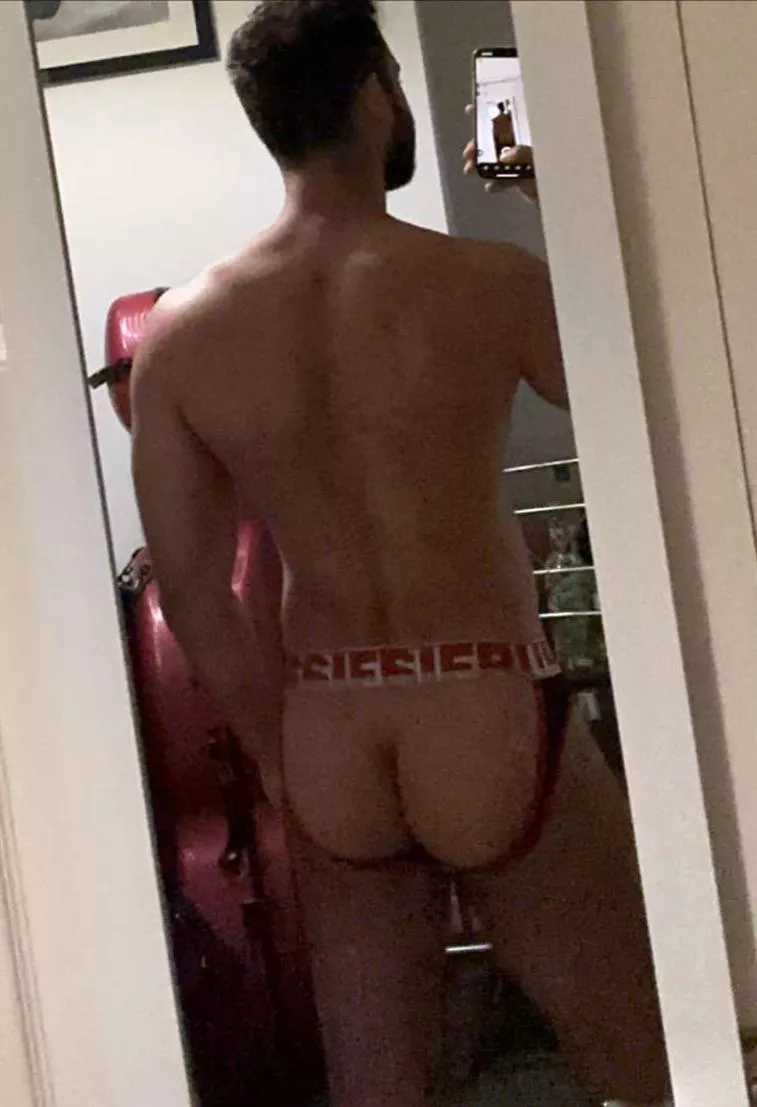 Another Aussie Bum…