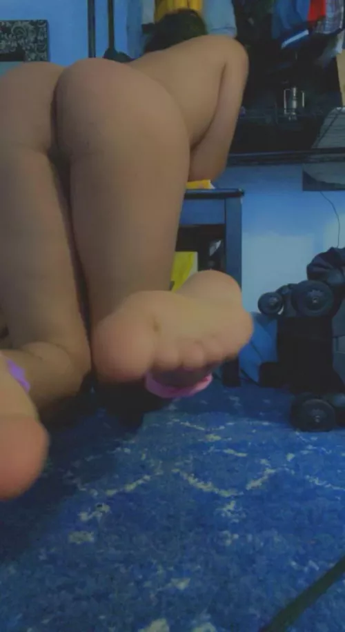 Being Raised Nudist Was THE BEST