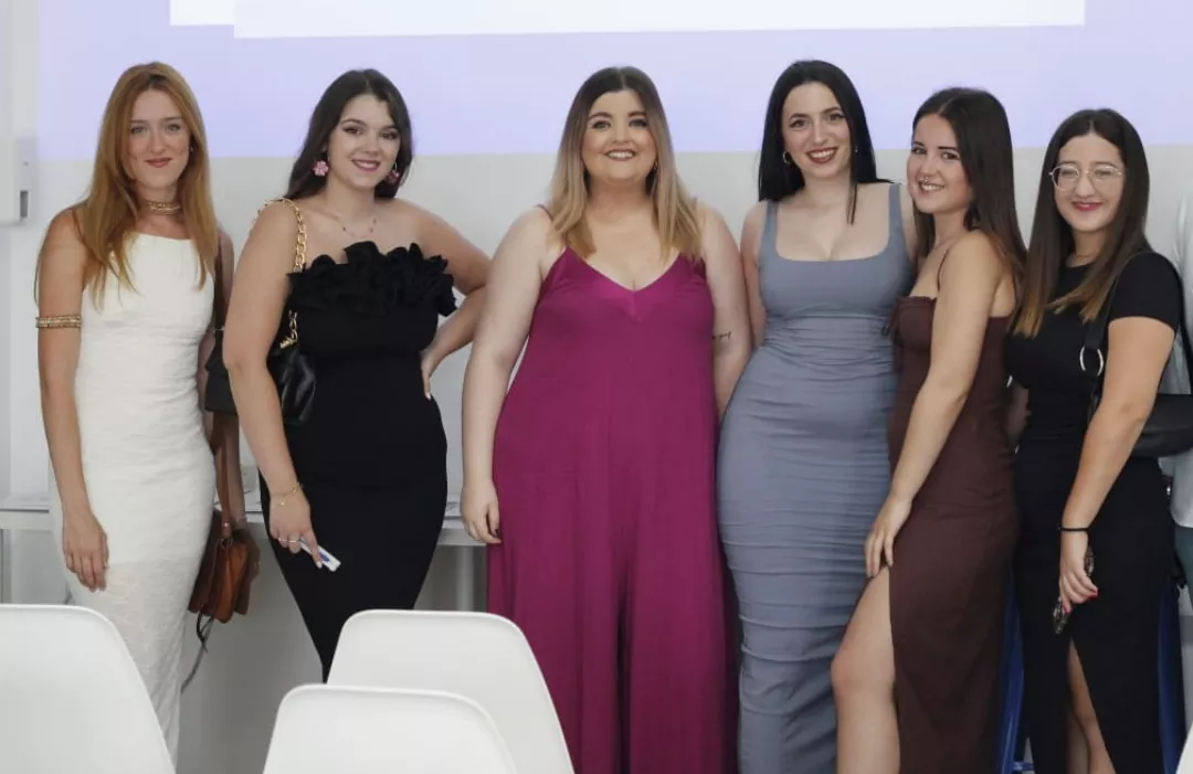 Dress!