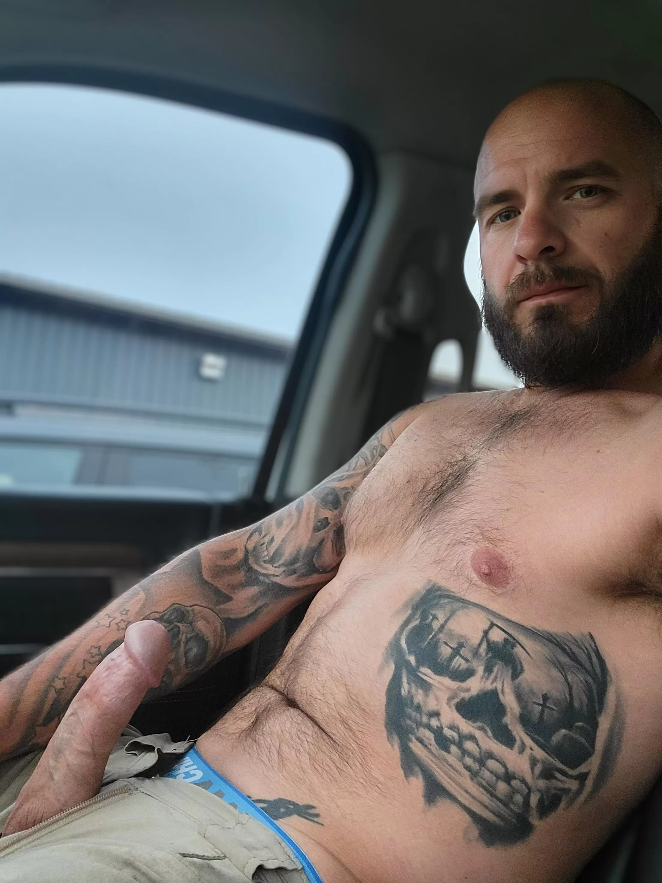 Gonna to be hot, hope you don't mind a little sweat...😈