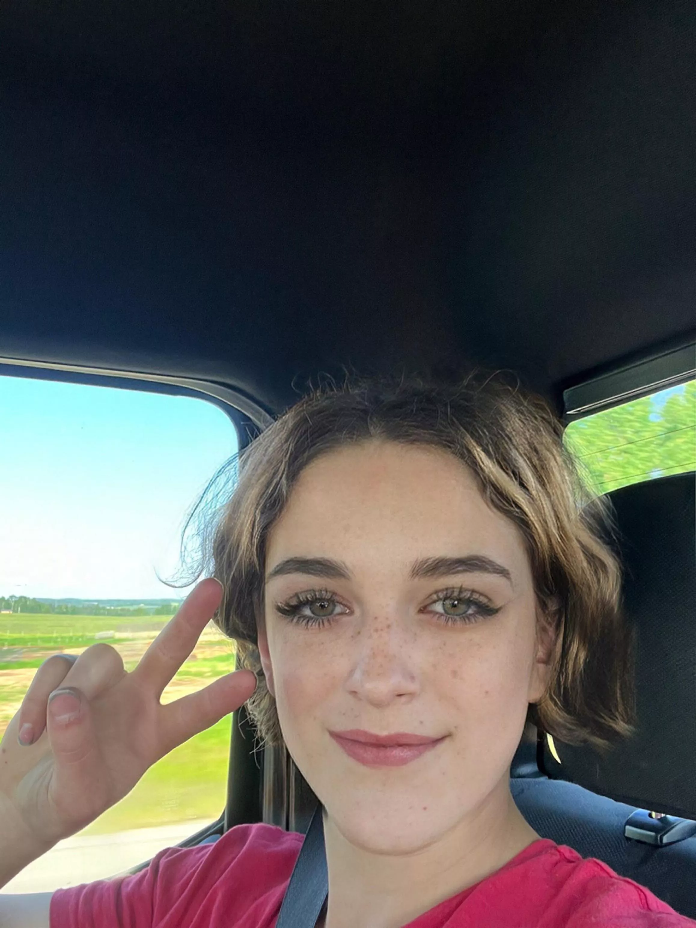 How do i look?