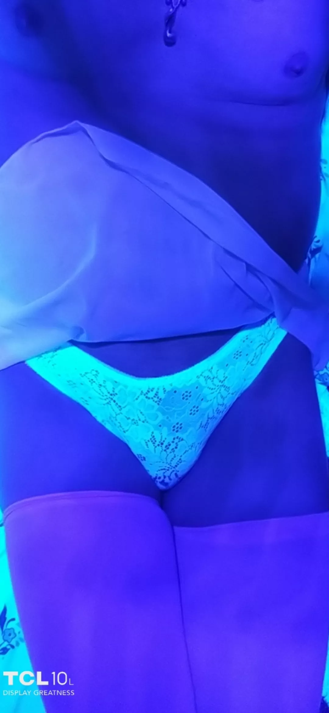 I LOVE THE BLACK LIGHT