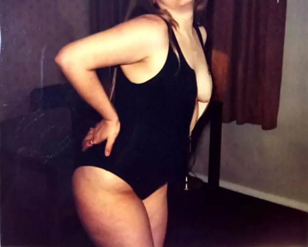 Wifey wants to swim but all the guys at the pool want to fuck her, would you join in and take a turn?