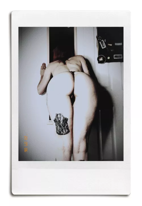 Would you lick a polaroid of my peach?